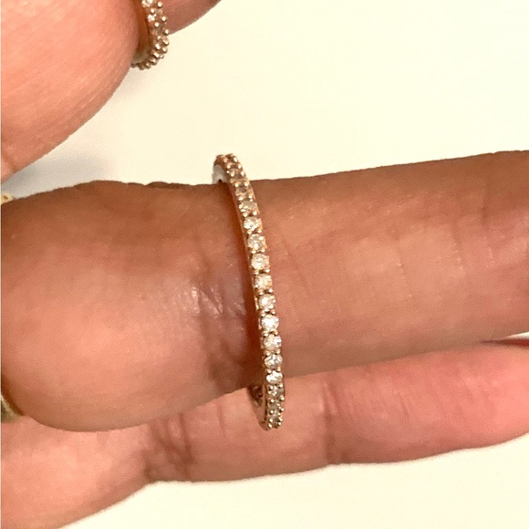 Jewelry - 10k Rose Gold Eternity band - Size 7